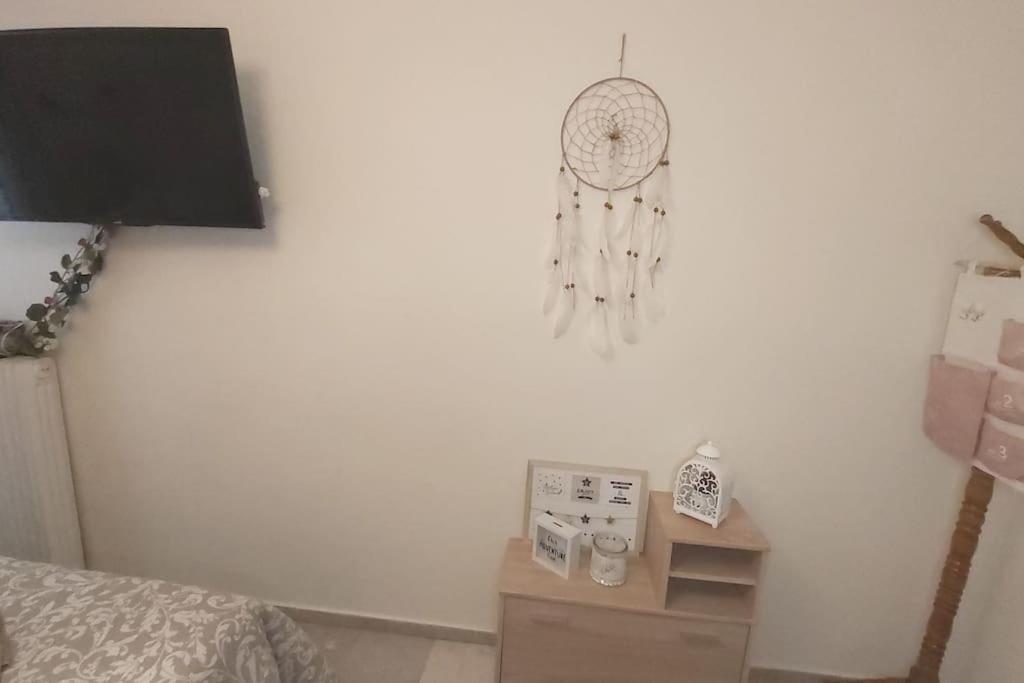 Theano'S Cozy & Quiet Lux Central Flat - Wifi & Full Amenities Patras Exterior foto
